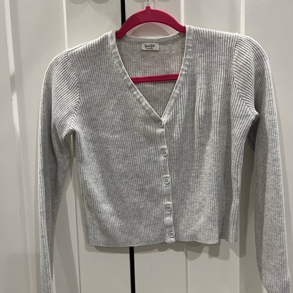 brandy Melville sweater